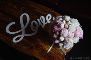 Услуги флориста,  свадебные букеты 