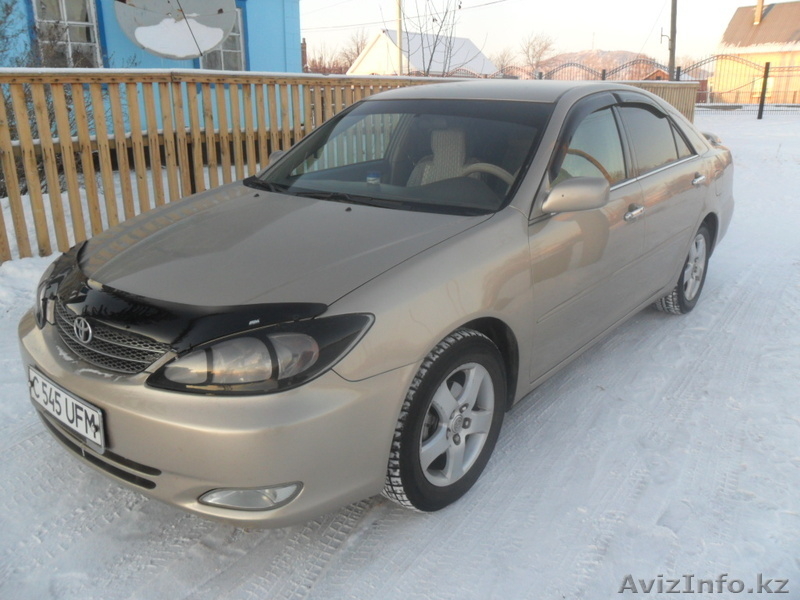 Продам машину TOYOTA CAMRY 30.Есть все ,кроме кожи. 2002 г.в , золотистый цвет,  - Изображение #1, Объявление #500536