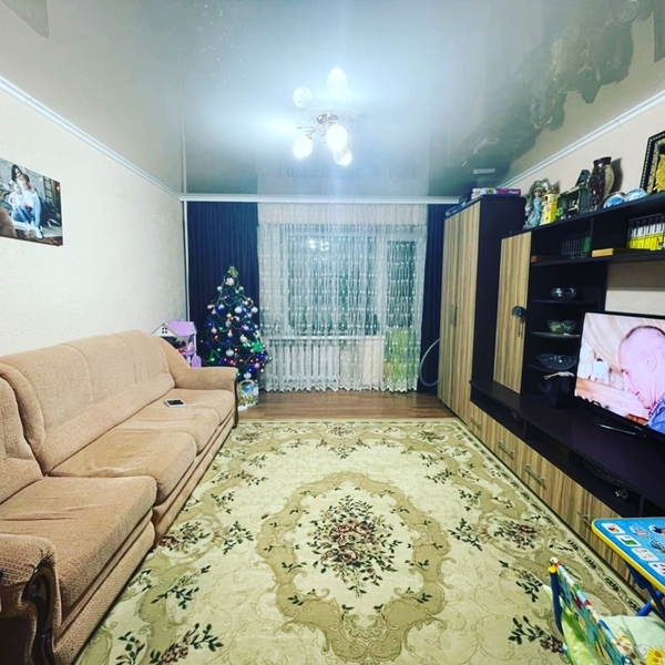 Трехкомнатную квартиру в центре  - Изображение #1, Объявление #1706326